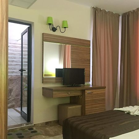 Tia Maria Is Situated In The Southern Part Of The Sunny Beach Resort Dış mekan fotoğraf